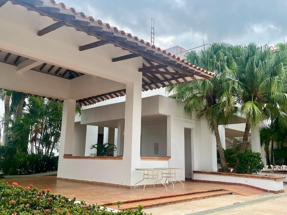 Apartamento Laguna Club Inspirado En Country Club Cartagena